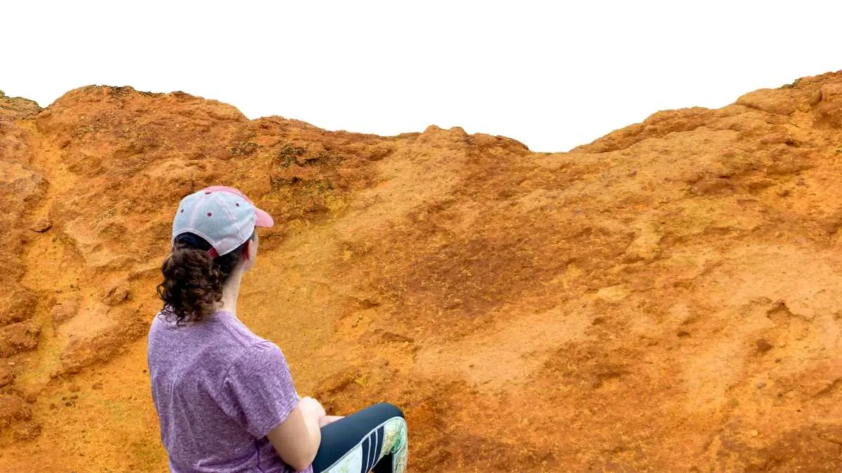 Solo Travel Safety Tips