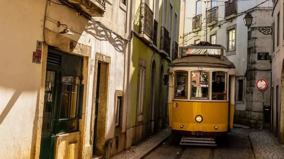 Travel To Lisbon